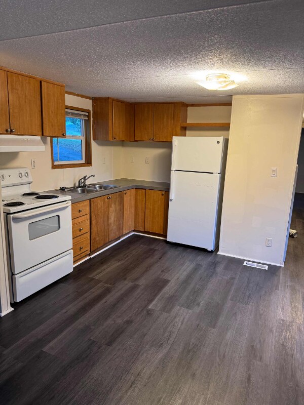 Photo - 350 Duck Mountain Ln