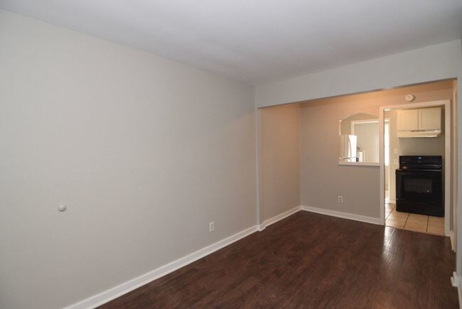 Photo - All-Electric 2 Bedroom Duplex - Section 8 OK