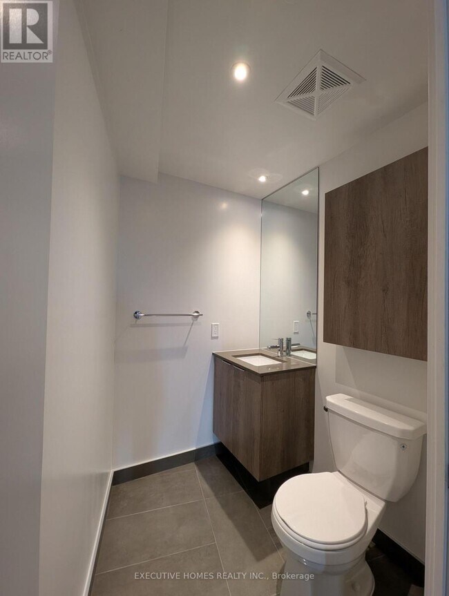 Photo - 491 Soho Ave