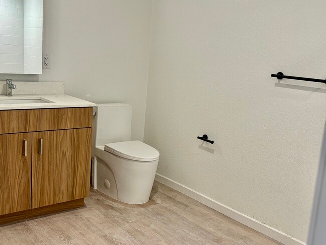 Bathroom 1 - The Irving at Mile High Vista