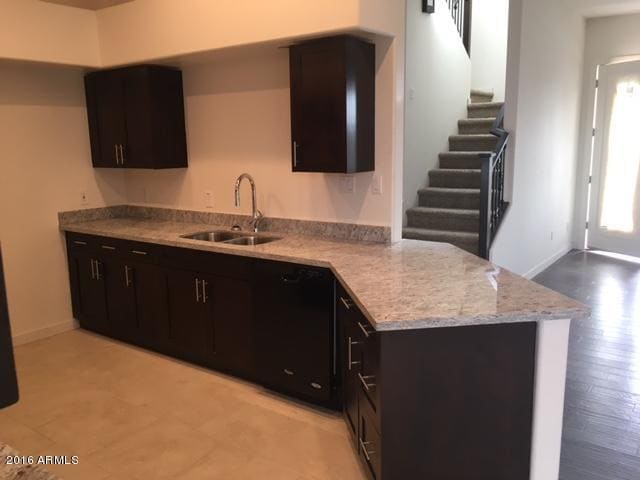 Photo - 1502 E Dunlap Ave