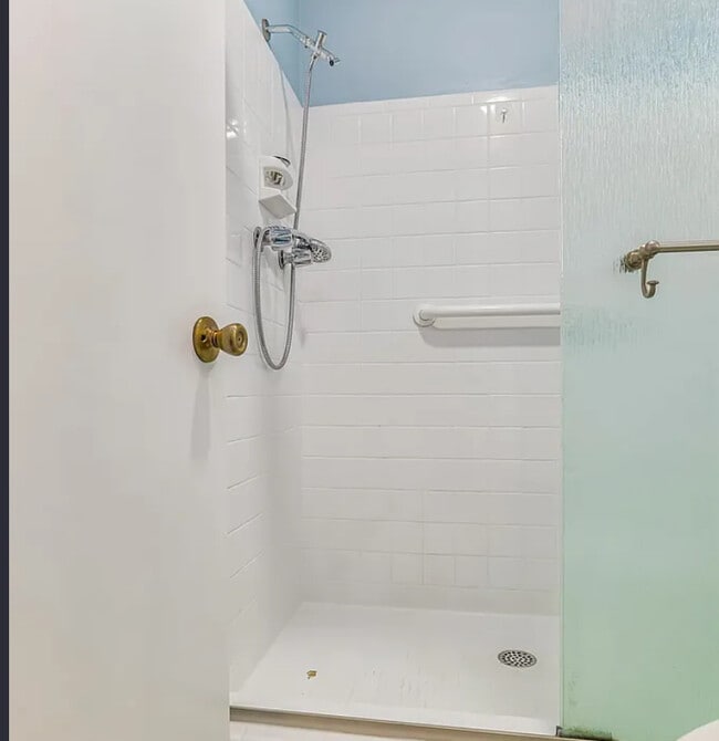 Photo - 4324 Grant St