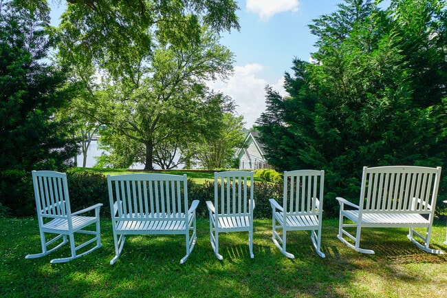 Photo - 416 S Front St