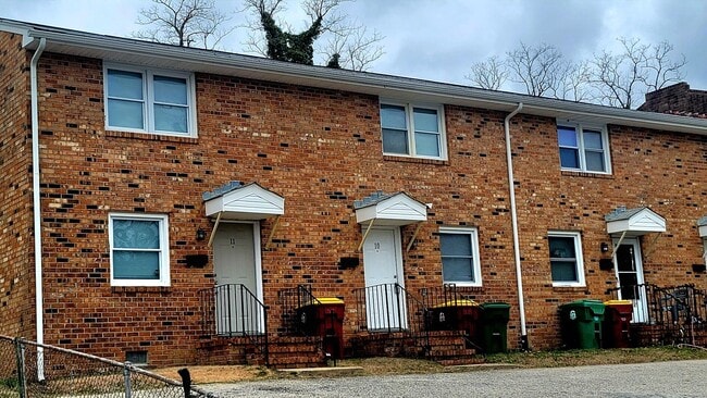 Photo - 1516 W Clara Dr