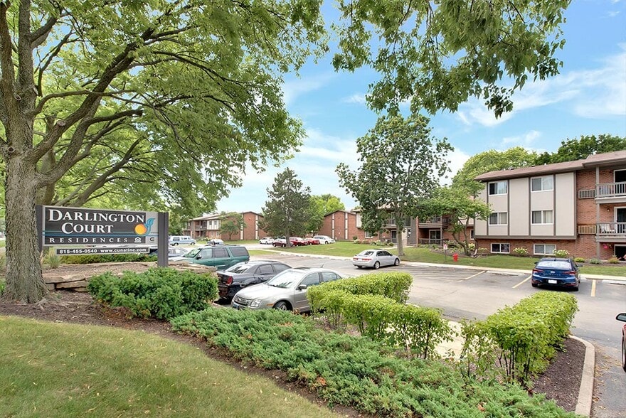 Welcome to Darlington Court!