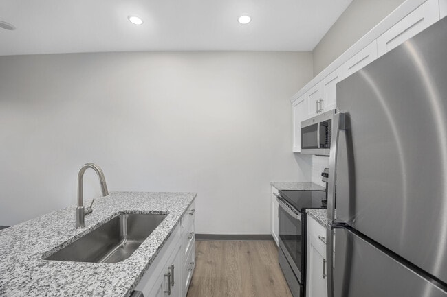 Lofts at 128
