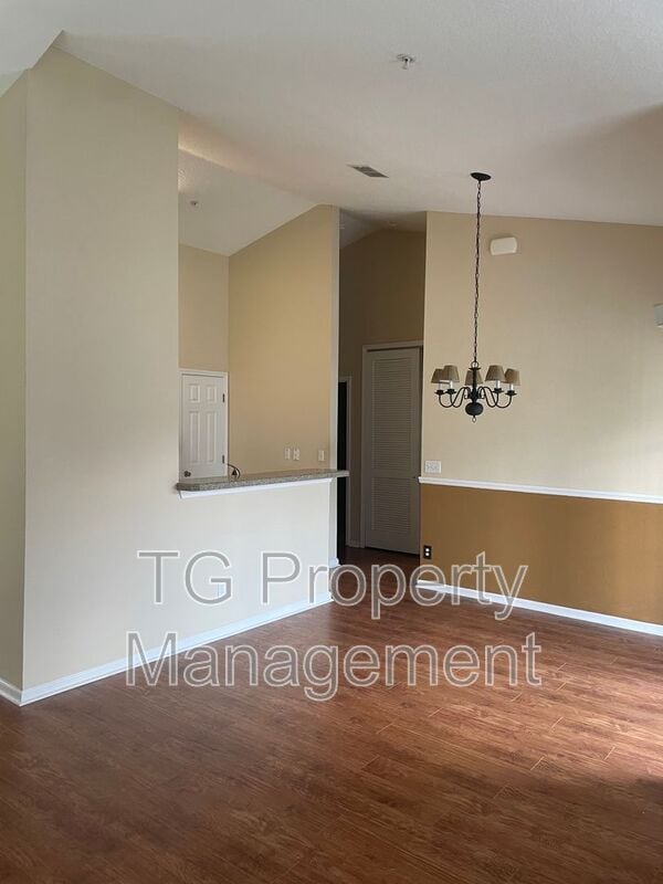 Photo - 575 Oakleaf Plantation Pky Unit 1309