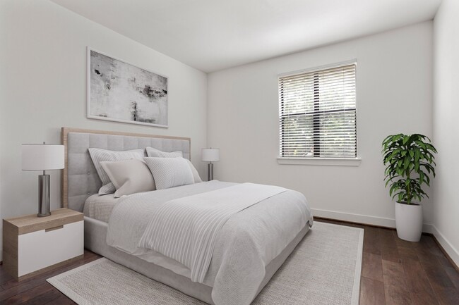 Photo - Legacy North