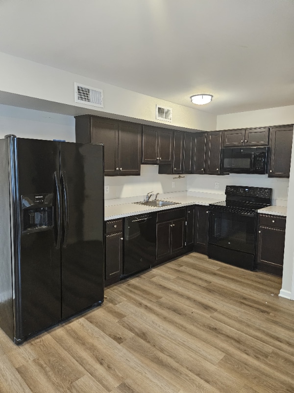 Photo - 427 W Main St Unit 427 W Main St  B