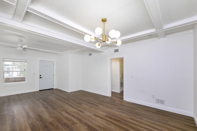 Photo - 644 6th Ave N Unit 644 6th Ave N