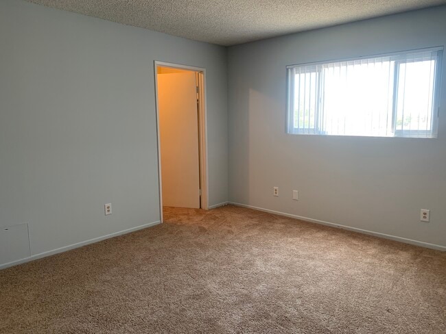 8026 Juniper Ave Unit B
