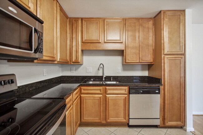 Photo - 1468 Briarwood Rd NE Unit 608