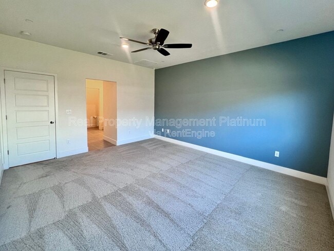 Photo - 2321 S Purdue Ave