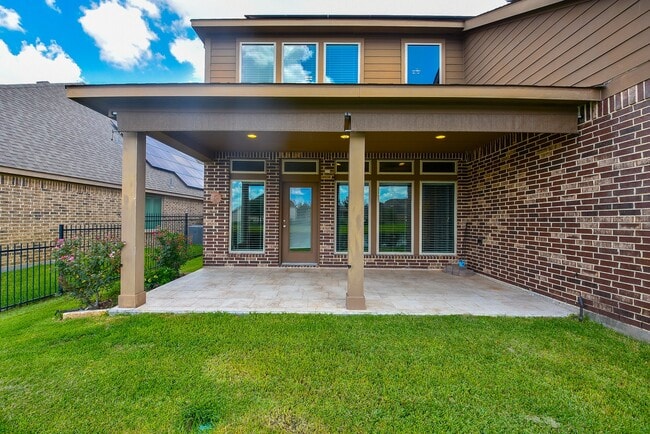 Building Photo - 11511 Ryan Manor Dr