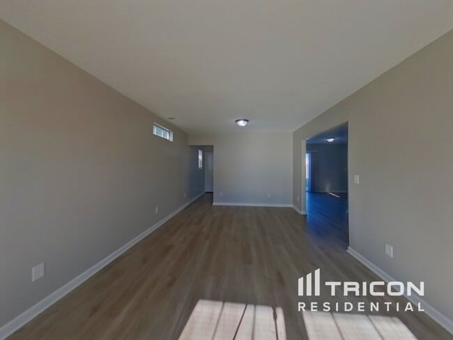 Photo - 411 Fox Trot Dr