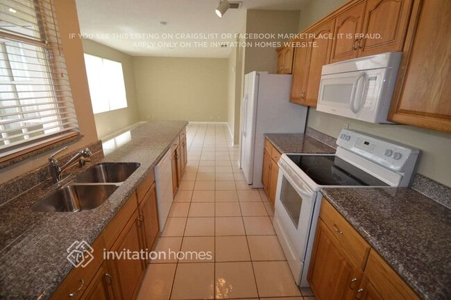 Photo - 9404 NW 8th Cir