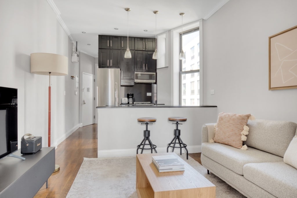 Photo - 60 Avenue B