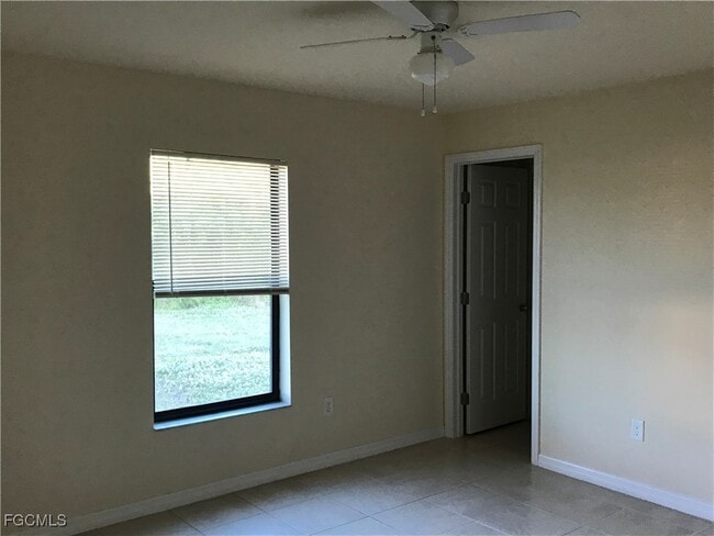 Building Photo - 24 SE 24th Ave Rental