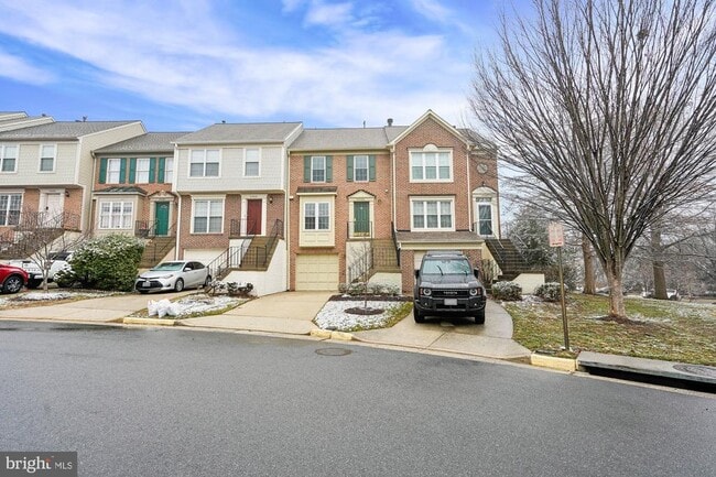 Building Photo - 45590 Whitcomb Square