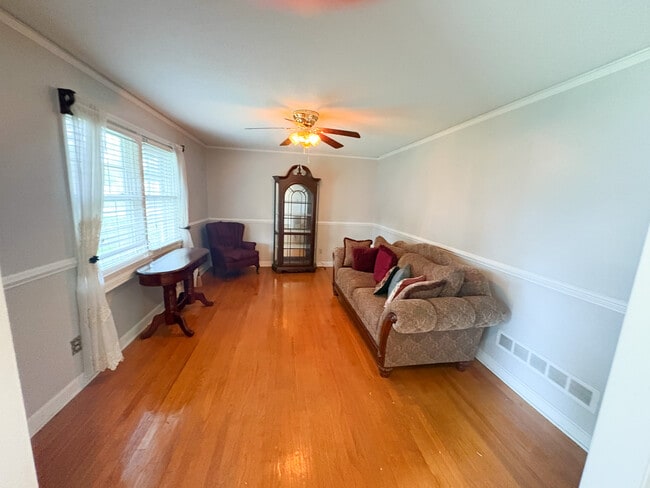 Photo - 1 Delane Dr