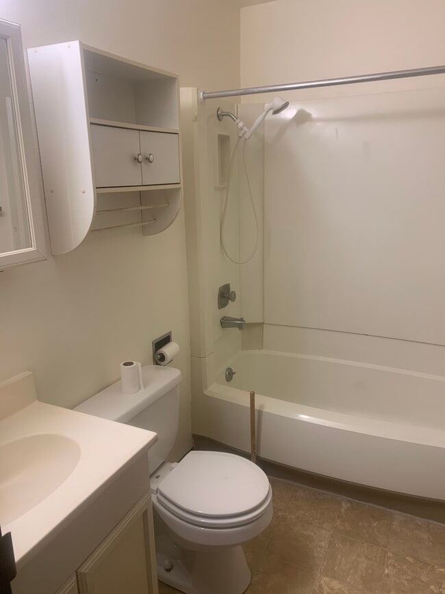 Photo - 201 Columbia St Unit 3