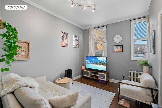 Building Photo - 60-27 55th St