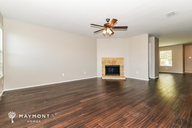 Photo - 512 Laurel Ln