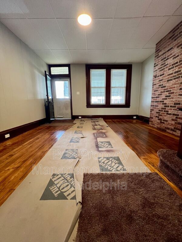 Photo - 502 Buttonwood St