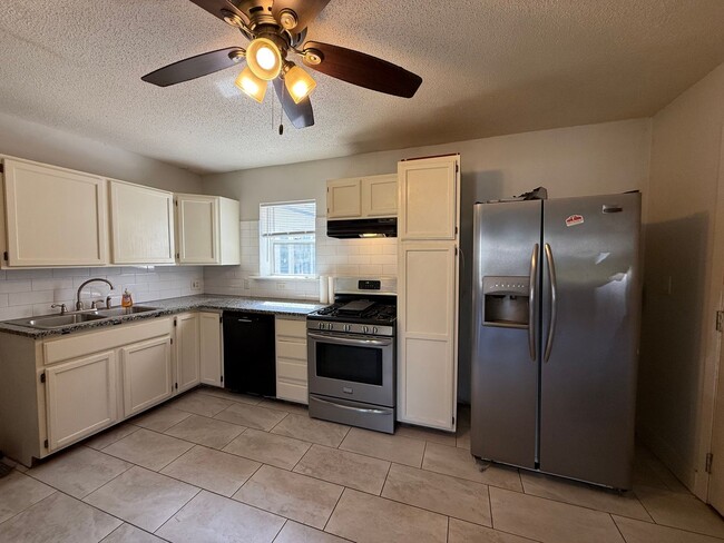 Photo - 708-710 1st Ave S Unit 708