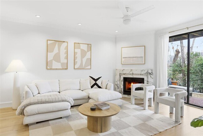 Photo - 1501 Barton Springs Rd Unit 104