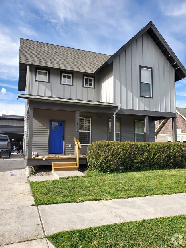 Building Photo - 4255 Cascade St Rental