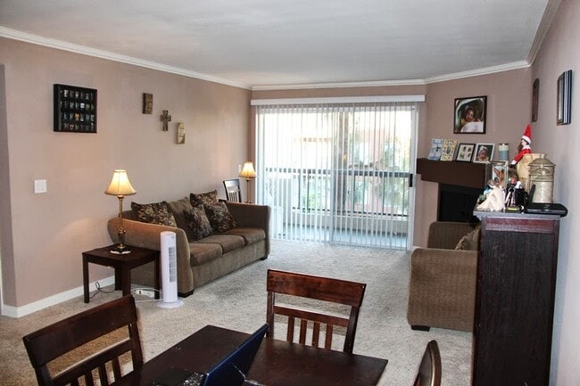 Photo - 5540 Owensmouth Ave Unit 206