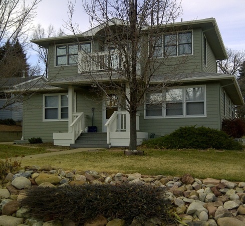 Photo - 445 Grape Ave