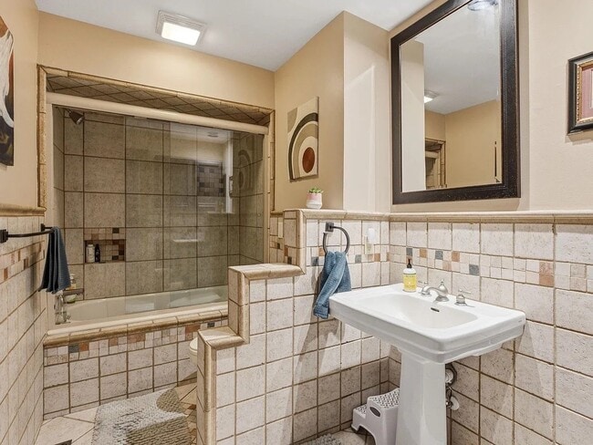 Photo - 4173 Honeycomb Dr Unit 2