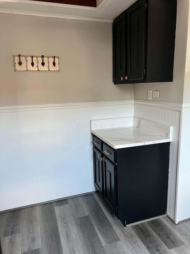 Photo - 1303 Elmwood Ave