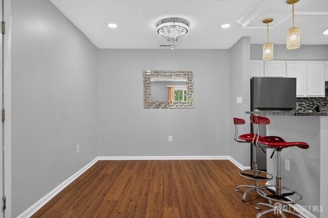 Photo - 5208 Ravens Crest Dr
