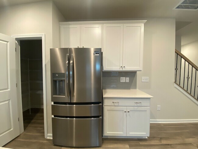 Photo - Room in Townhome on Cottage Crest Ln