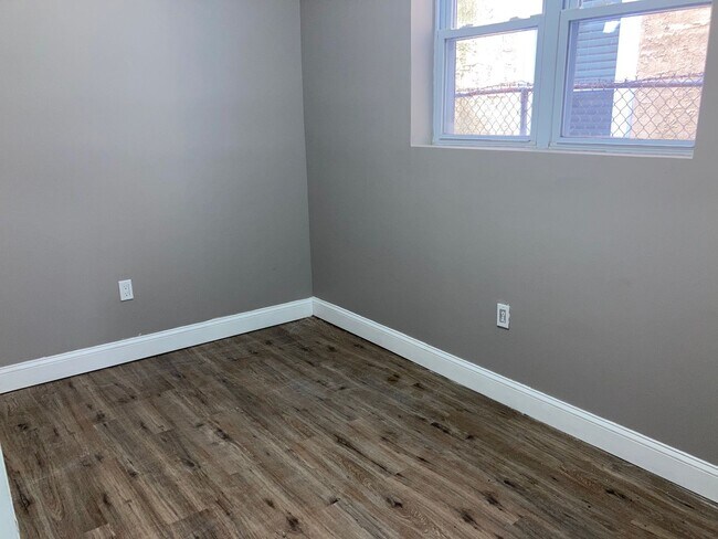 Photo - 1402 Wharton St Unit #1