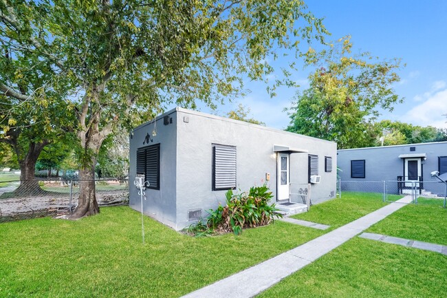 Photo - 117 6th Ave N