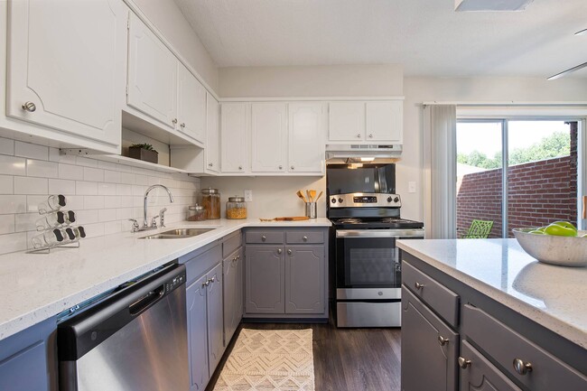 Sherwood Station Apartments