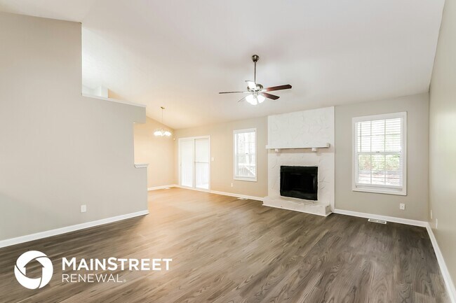 Photo - 5878 Homestead Cir