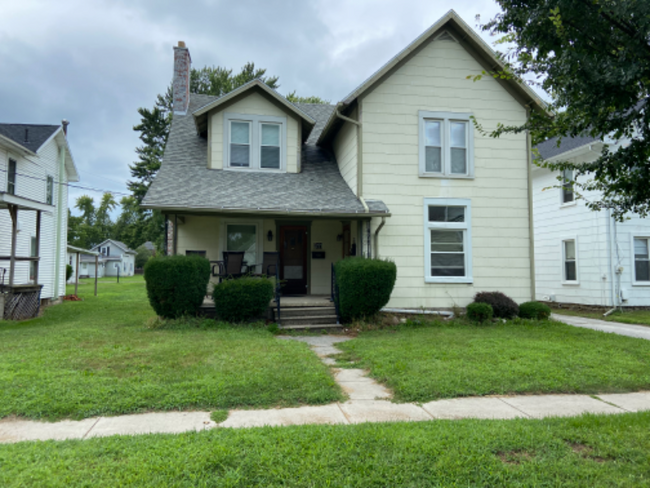 Photo - 311 S Enterprise St House