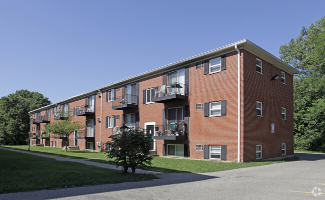 Beecher Street - Beecher Street Apartments