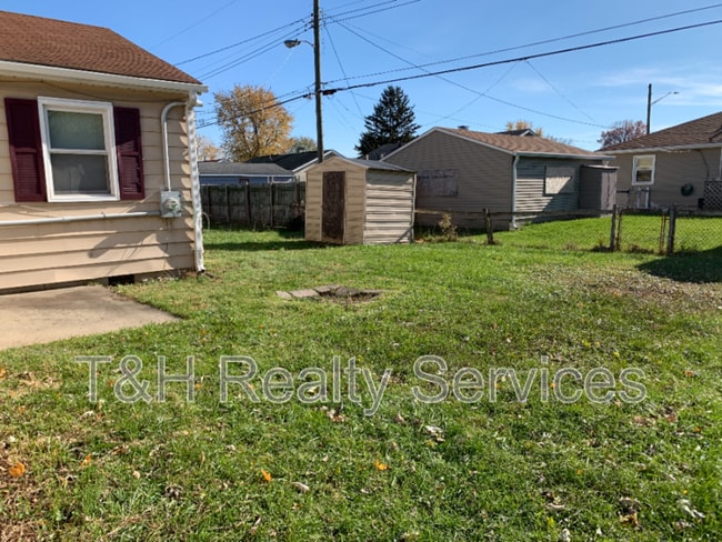 Photo - 1819 Knox St