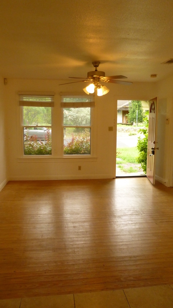 Photo - Fantastic cottage in SoCo