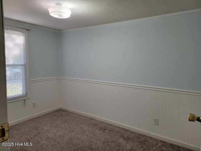Photo - 2548 Blue Marlin St SW