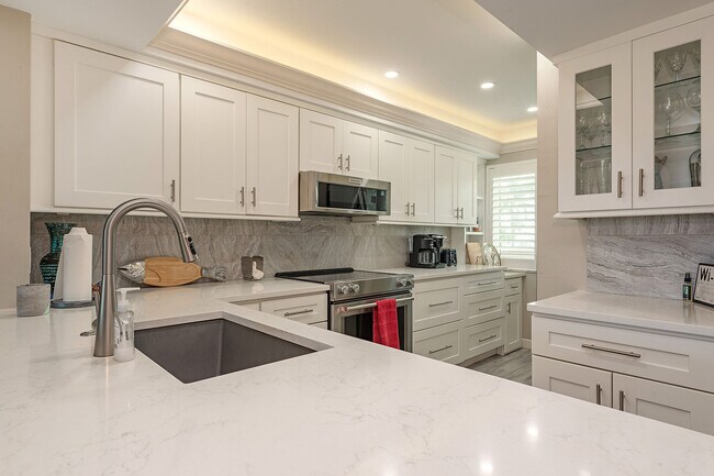 Photo - 750 W Elkcam Cir