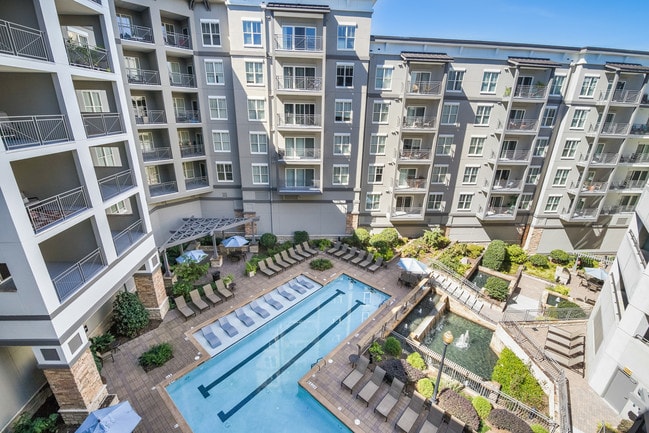 Windsor at Brookhaven Apartments For Rent in Atlanta, GA
