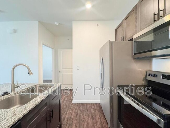 Photo - 1124 W Ave O Unit Apt 1203