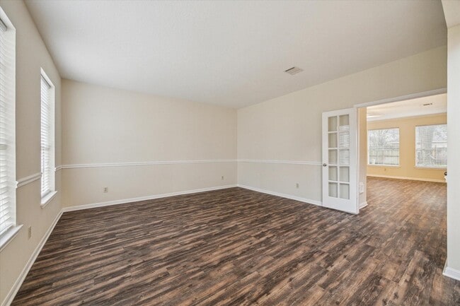 Photo - 16403 Wellers Way